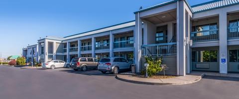 Americas Best Value Inn Phoenix Ashland
